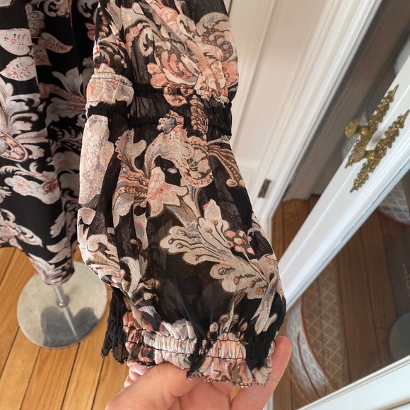 LOFT‎ Floral Black Dress with Lining - Size Small - Picture 7 of 14